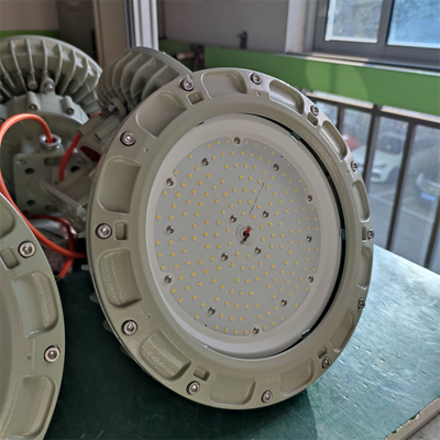 IECEx 폭발 방지 불에 저항하는 LED 조명 장치 알루미늄 합금 WF2 IP66 위험 구역 1 200와트