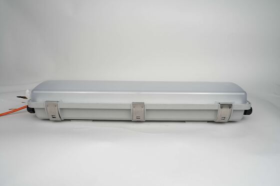 석유 및 가스 LPG NPG 해상 사용 구역 1 및 구역 2용 방폭 선형 형광 LED 조명