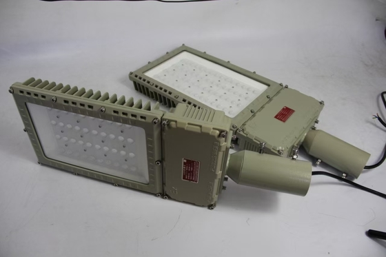 50W GYD9701 폭발 방지 LED 홍수 조명 130lm/W 화학 산업 연구실 Ip66 방수