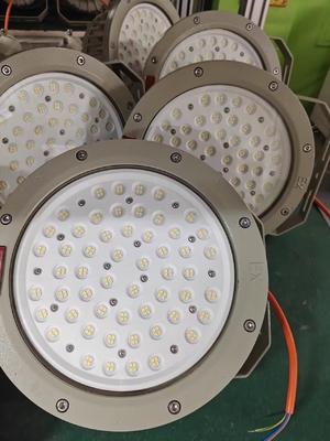 석유/가스 석유화학 산업용 100W/200W LED 베이 조명 장치 IP66
