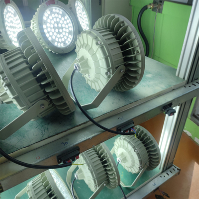 150W ATEX Div 1 방폭 방폭 LED 하이 베이 조명 – 180lm/w, 해양 및 정유 공장 사용용 WF2