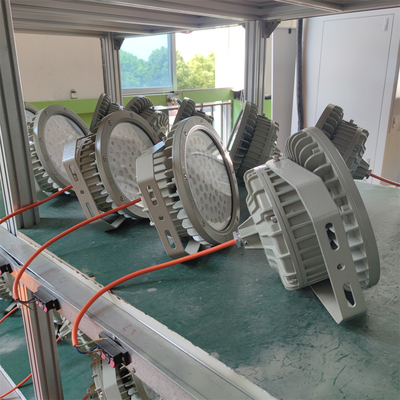 폭발 불투명 ATEX LED 하이 베이 라이트 150Watt 120lm/w 해상 해상 항구 터미널