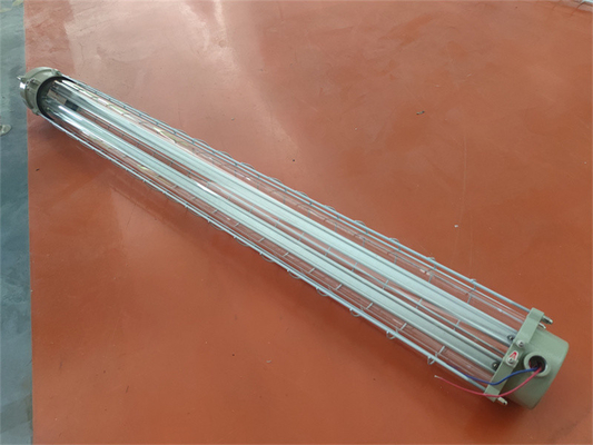 ATEX Ex proof LED 선형 조명 장치 100lm/w IP66 습한 환경에 대한 부식 저항성