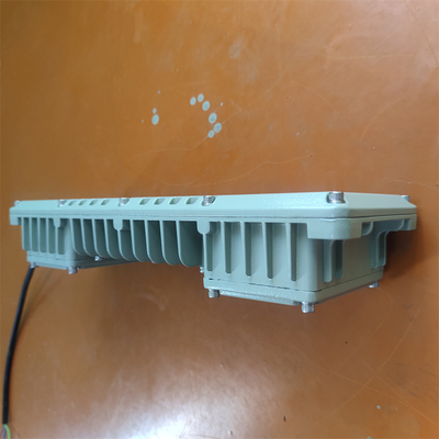 폭발 방지 LED 램프 장착 장치 RoHS ATEX IECEx 가혹한 환경에 대한 산업용 조명 200Watt 295V