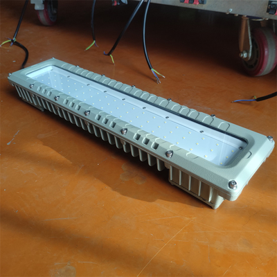 방화 방지 LED 조명 Ex d 등급 50-90W IP66 WF2 천장 / 펜딩 / 플랜지 마운트