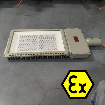 ATEX 220V 380V 폭발 방지 LED 라이트 해양 등급 알루미늄 IP66 WF2 석유 및 가스 산업