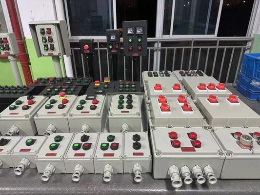 ATEX CNEX 인증을 받은 방화성 패널 AC220/380v 등급