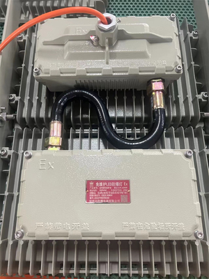 300-500 와트 폭발 방지 홍수 방지 물 방지 항 부패 140lm/W 220v 380v