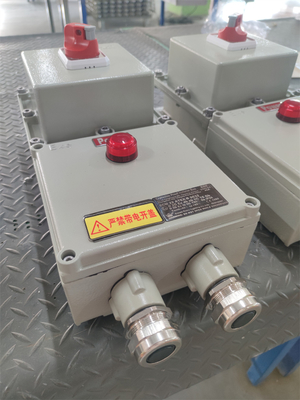 ATEX 폭발 방지 단열기 상자 IP66 경식 방지 항공 우주 등급 알루미늄 벽 장착용