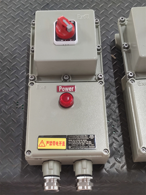 ATEX 폭발 방지 단열기 상자 IP66 경식 방지 항공 우주 등급 알루미늄 벽 장착용