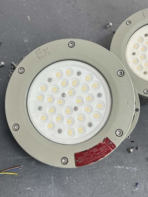 ATEX IECEx 인증 100W-240W 방폭 LED 하이 베이 조명 IP66