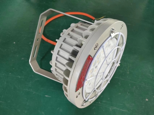 상업용 LED 높은 베이 조명 CRI Ra 69 및 최적 조명 솔루션에 대한 8kg 무게