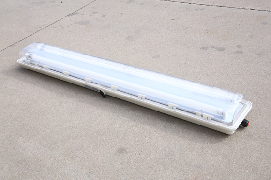 ATEX 1200mm 길이 2 * 18w 두 개의 튜브 폭발 방지 LED 선형 조명 1 및 2 구역 21 및 22 구역