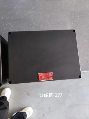 GRP 폭발 방지 벽에 장착 된 연결 상자 위험 영역에 대한 방화 방지 전기 장