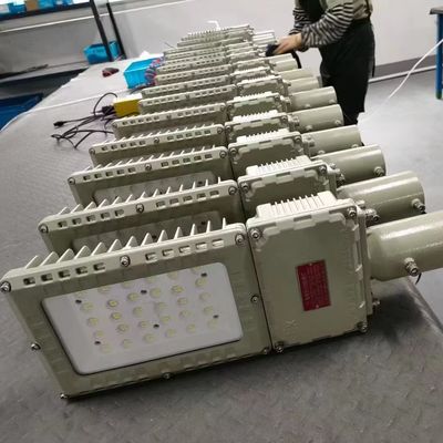 위험 장소용 폭발 방지 LED 거리 조명 50W / 150W / 200W 방수 산업 조명