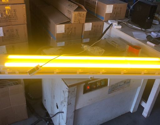 내구성이 뛰어난 BYS 시리즈 방폭형 선형 조명 - 삼중 인증 - ATEX/IECEx/CNEX 승인 위험 지역 LED 조명기구, IP66 등급, 5년 보증, 맞춤형 와트수 및 크기