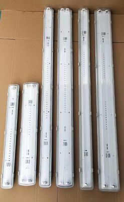 내구성이 뛰어난 BYS 시리즈 방폭형 선형 조명 - 삼중 인증 - ATEX/IECEx/CNEX 승인 위험 지역 LED 조명기구, IP66 등급, 5년 보증, 맞춤형 와트수 및 크기