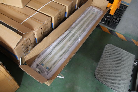 내구성이 뛰어난 BYS 시리즈 방폭형 선형 조명 - 삼중 인증 - ATEX/IECEx/CNEX 승인 위험 지역 LED 조명기구, IP66 등급, 5년 보증, 맞춤형 와트수 및 크기