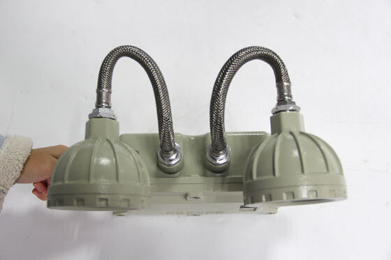 알루미늄 합금 온화 유리 재충전 220v IP66 LED 비상 출구 신호 비상 조명 기간 3 시간