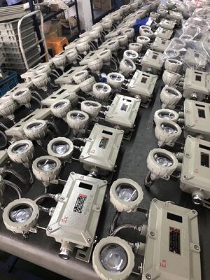 고품질 LED 조명 ATEX IP66 비상등 충전식 이중 헤드 램프 출구등 위험 구역 1 및 2