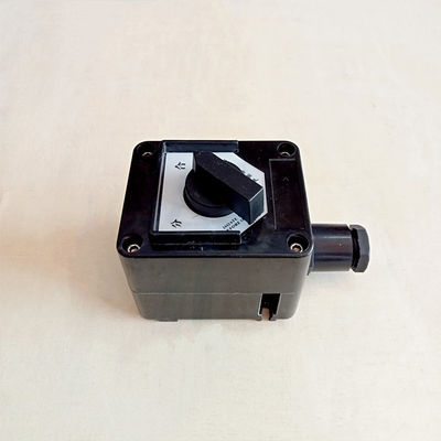 GRP 존 2 클래스 1 디비전 2 방폭형 비상 정지 버튼이 있는 단로 스위치